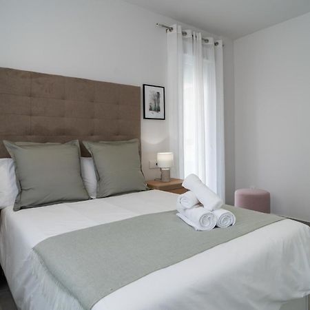 Aac Malaga - Apartamento Con Terraza, Muy Amplio, Totalmente Equipado, Cerca Del Centro Y Nuevo! חדר תמונה