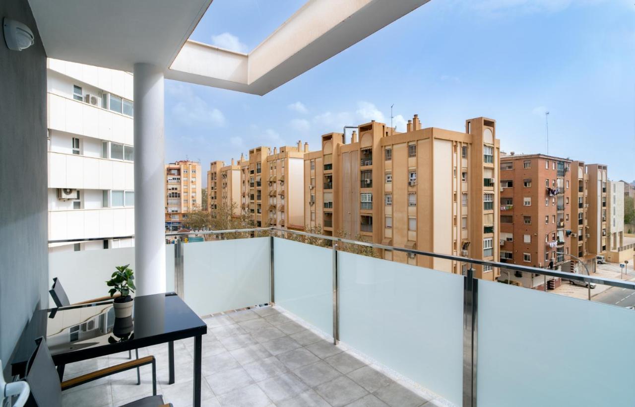 Aac Malaga - Apartamento Con Terraza, Muy Amplio, Totalmente Equipado, Cerca Del Centro Y Nuevo! מראה חיצוני תמונה