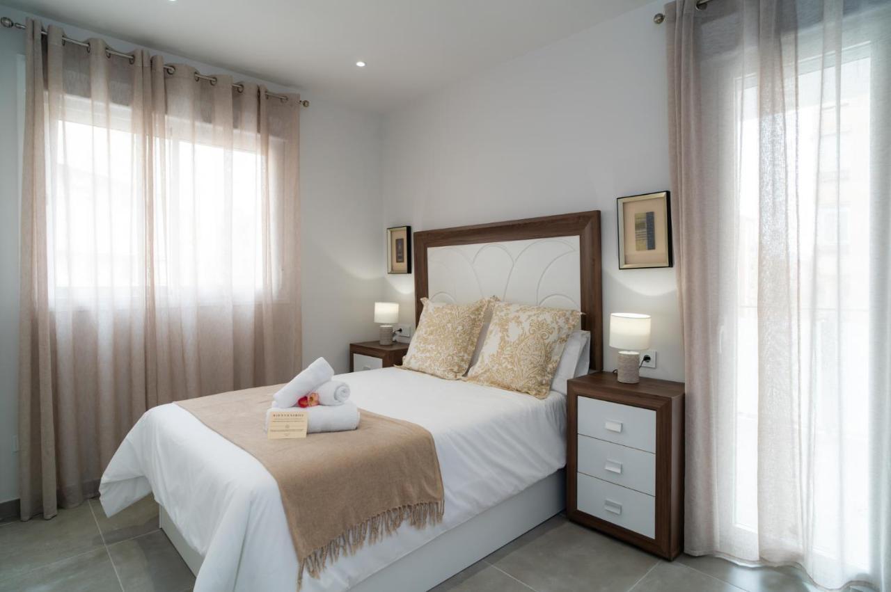 Aac Malaga - Apartamento Con Terraza, Muy Amplio, Totalmente Equipado, Cerca Del Centro Y Nuevo! מראה חיצוני תמונה