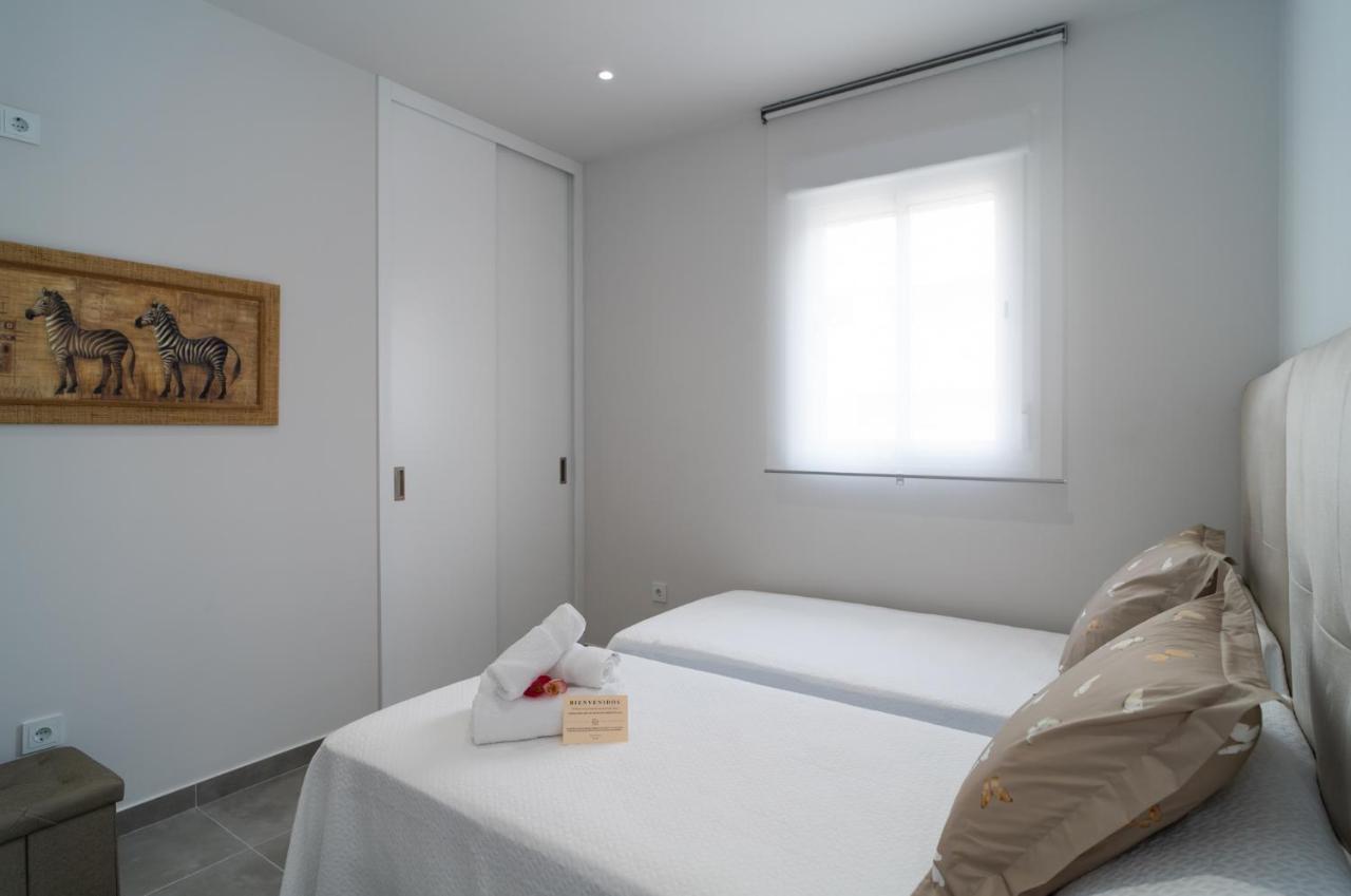 Aac Malaga - Apartamento Con Terraza, Muy Amplio, Totalmente Equipado, Cerca Del Centro Y Nuevo! מראה חיצוני תמונה