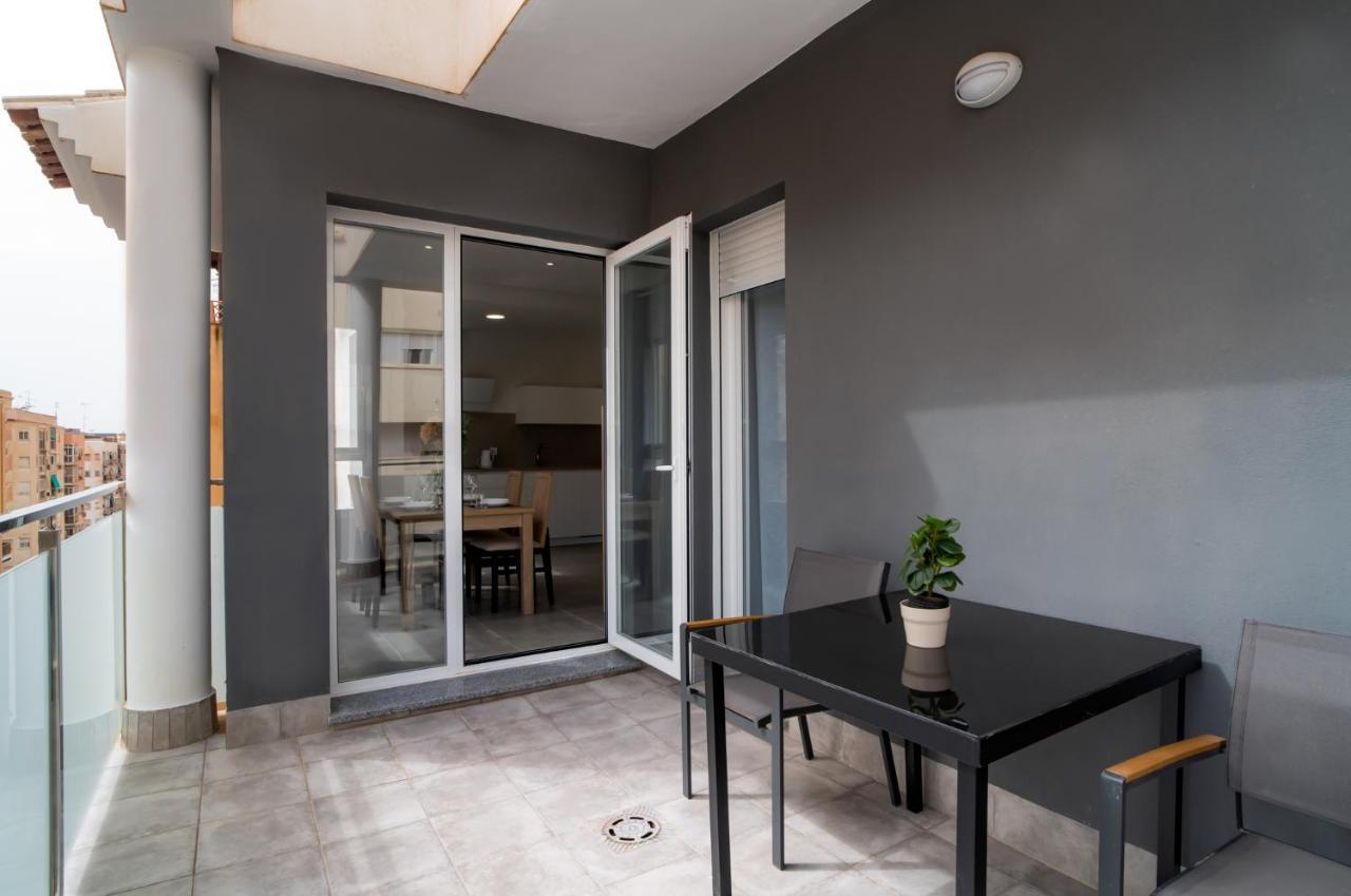 Aac Malaga - Apartamento Con Terraza, Muy Amplio, Totalmente Equipado, Cerca Del Centro Y Nuevo! מראה חיצוני תמונה