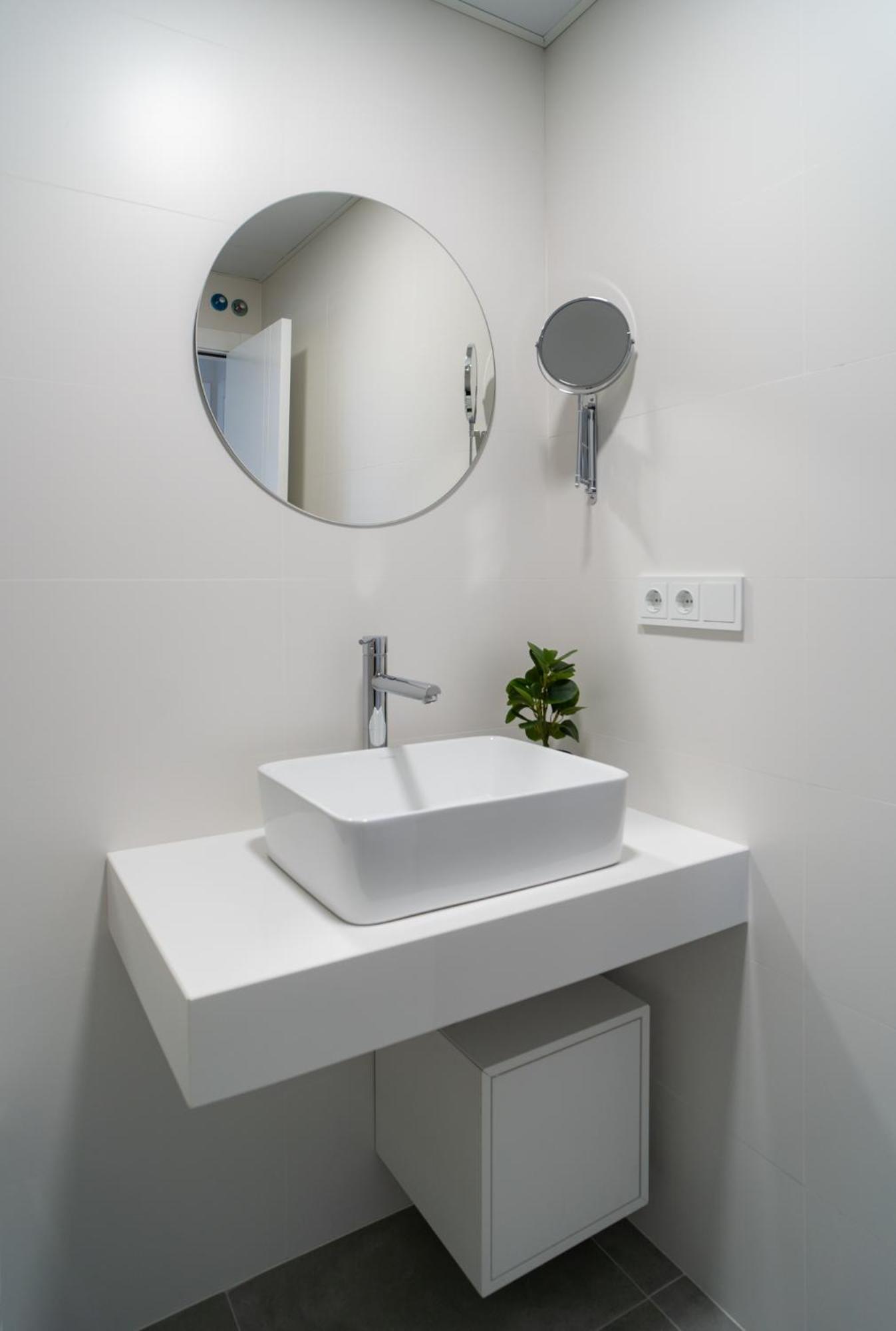 Aac Malaga - Apartamento Con Terraza, Muy Amplio, Totalmente Equipado, Cerca Del Centro Y Nuevo! חדר תמונה