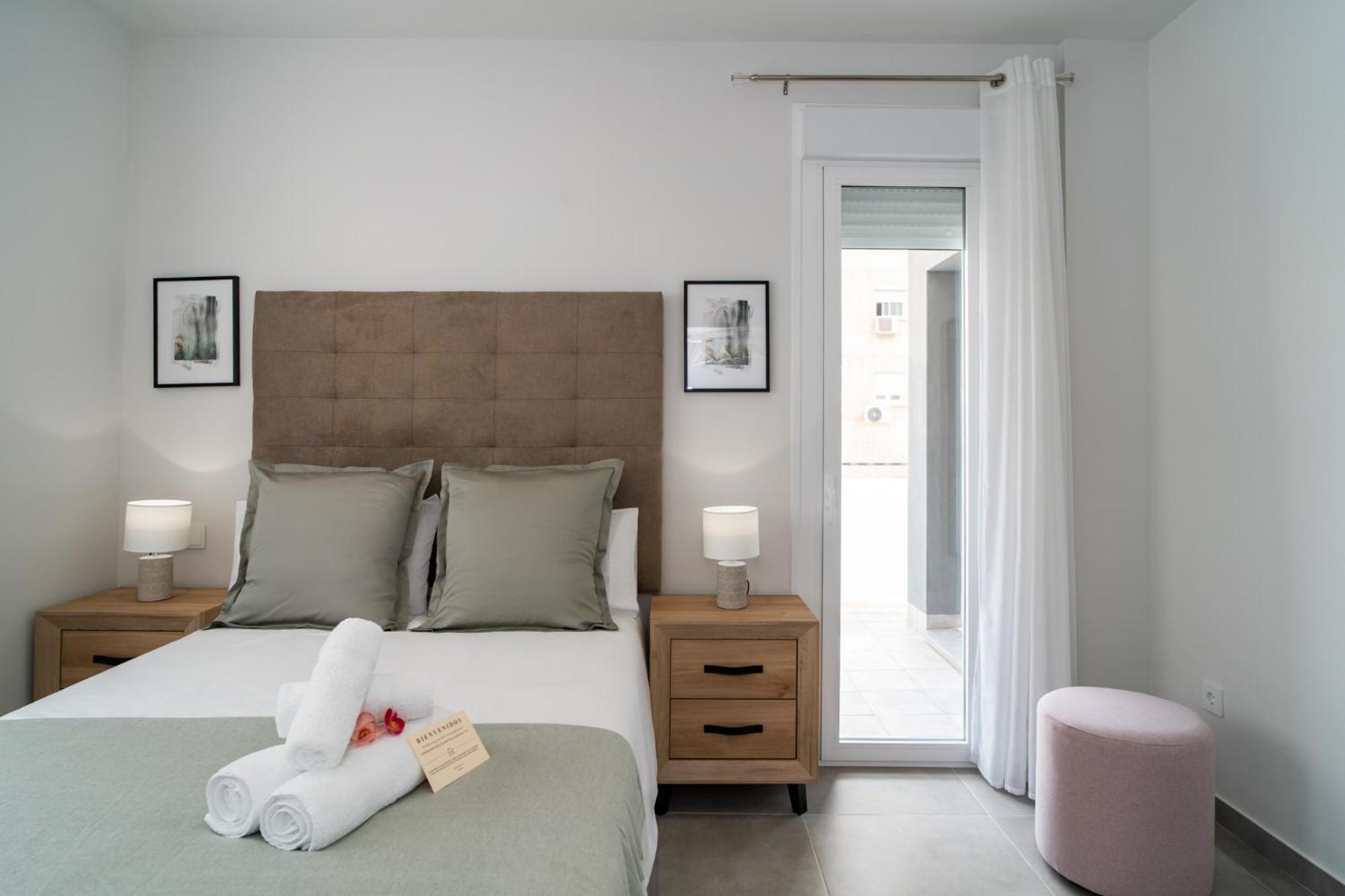 Aac Malaga - Apartamento Con Terraza, Muy Amplio, Totalmente Equipado, Cerca Del Centro Y Nuevo! חדר תמונה