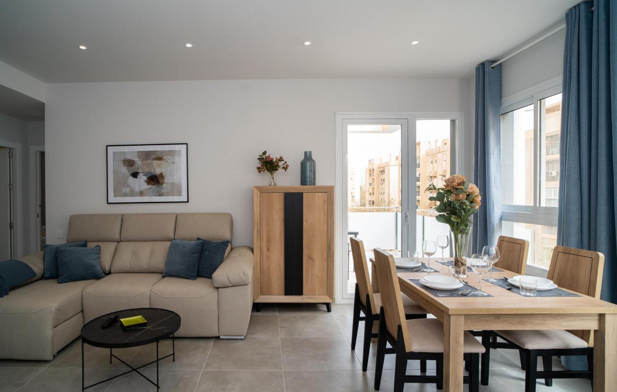 Aac Malaga - Apartamento Con Terraza, Muy Amplio, Totalmente Equipado, Cerca Del Centro Y Nuevo! חדר תמונה
